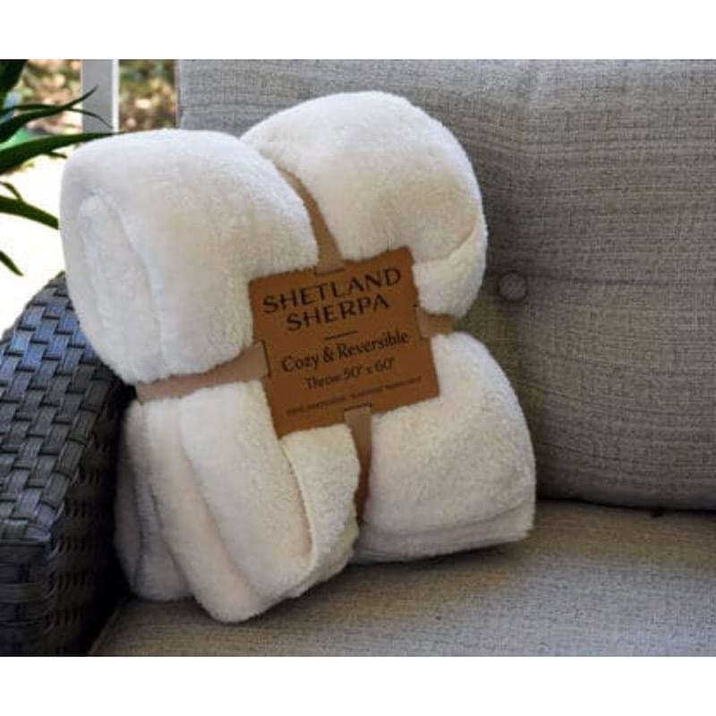 350 GSM Shetland Sherpa Blanket with Merrow stitch finish Trim 50"x60"
