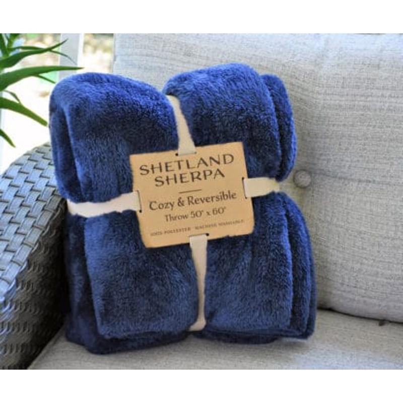 350 GSM Shetland Sherpa Blanket with Merrow stitch finish Trim 50"x60"