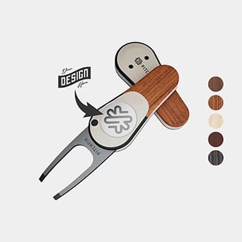 Pitchfix® Woodie Golf Divot Tool