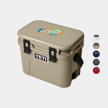 15 QT YETI® Roadie Hard Cooler Ice Chest (16.9" x 14")